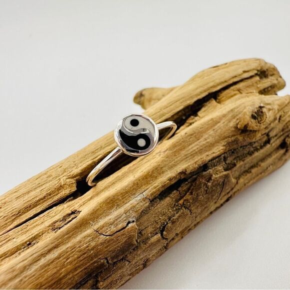 Sterling Silver Yin and Yang Minimalist Stone Ring, Yoga Ring, Boho Ring - Picture 2 of 4